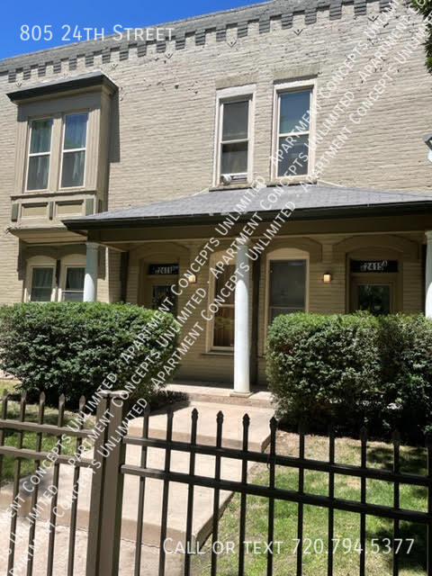 Primary Photo - 805 24th St