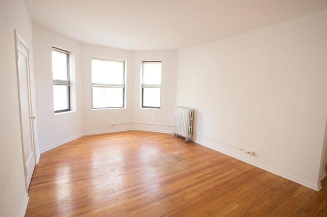 Floorplan - 5415 S. Woodlawn Avenue