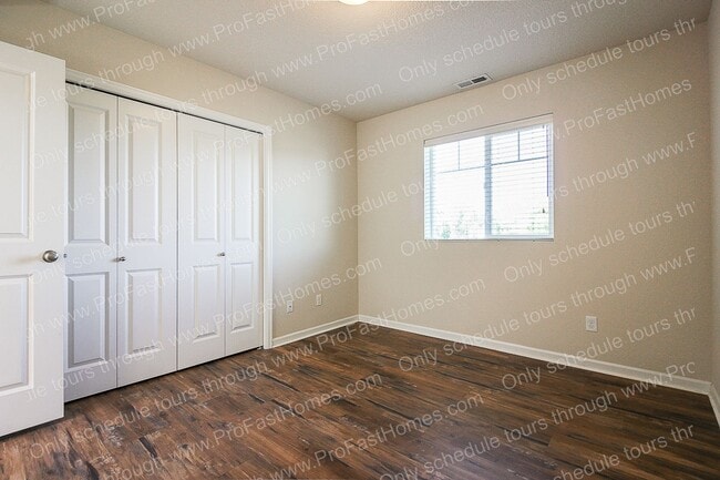 Building Photo - 6300 SE Imagine Way