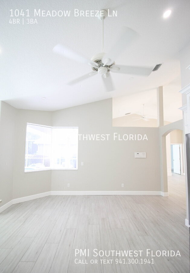 Building Photo - 1041 Meadow Breeze Ln