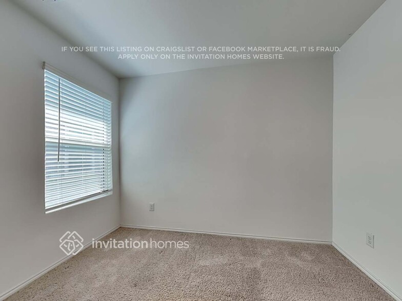 Building Photo - 222 Br Vlg Wy