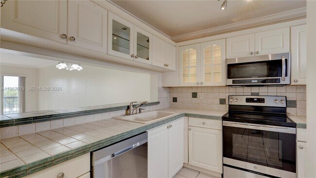 Building Photo - 10155 NW 9th St Cir