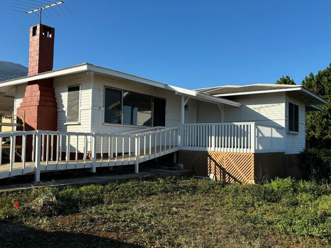 Primary Photo - Gorgeous property on 1 plus acres in Kula