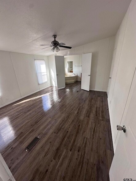 Building Photo - 12847 FM 2710