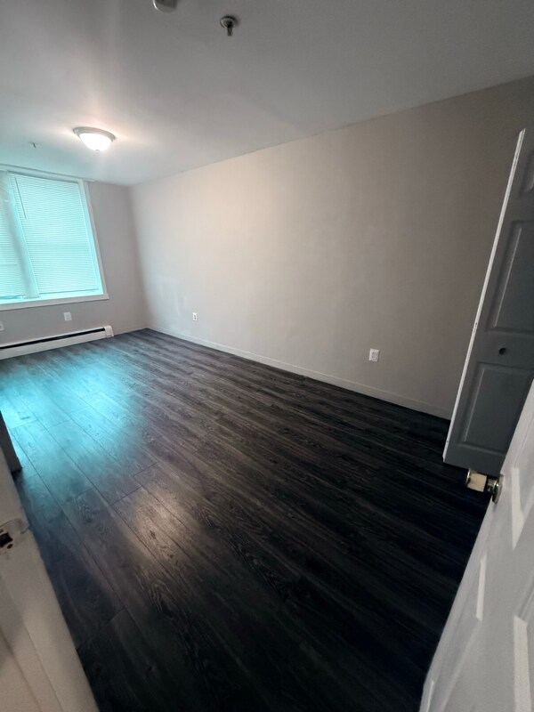 Building Photo - 39 N 10th St