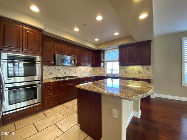 Building Photo - 6215 Turnstone St