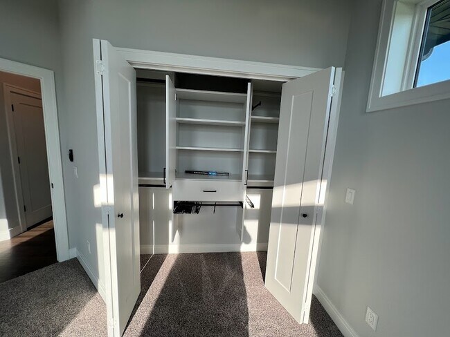 Building Photo - 3636 Eden Ct