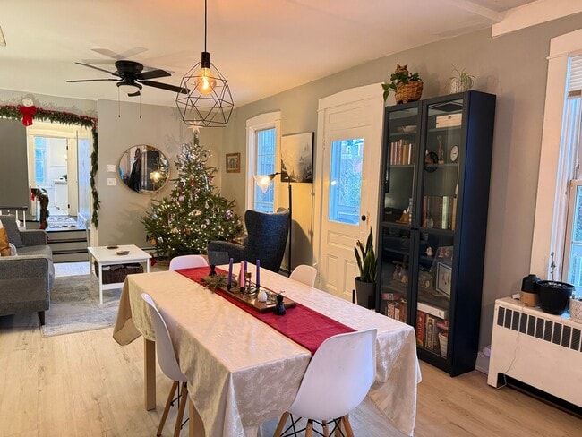 Building Photo - Charming 3 bedroom Apartment in Prime Lancaster City Location - HEAT INCLUDED!