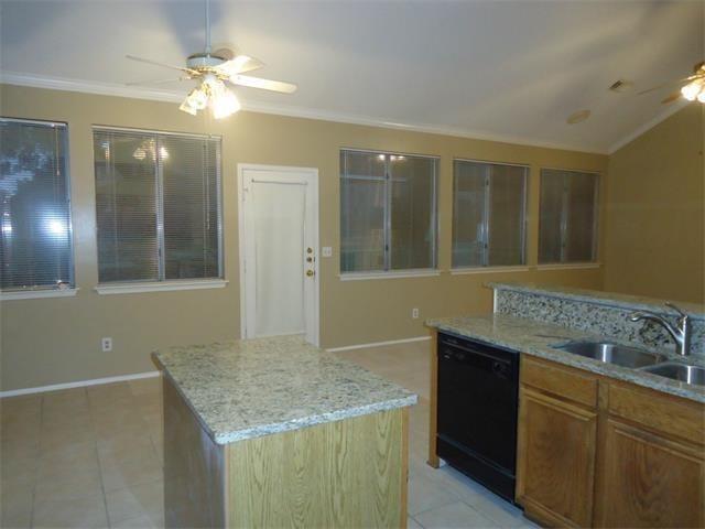 Building Photo - 6301 Back Bay Ln