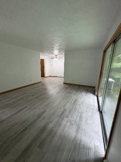 Building Photo - 624 Garrison Rd