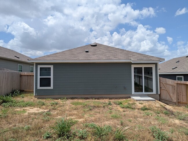 Building Photo - 523 Roquefort St