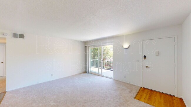 Building Photo - 440 Alameda del Prado