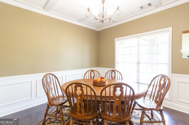 Building Photo - 27 Portico Pl
