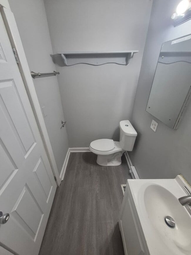 Building Photo - 609 McKinney Ave