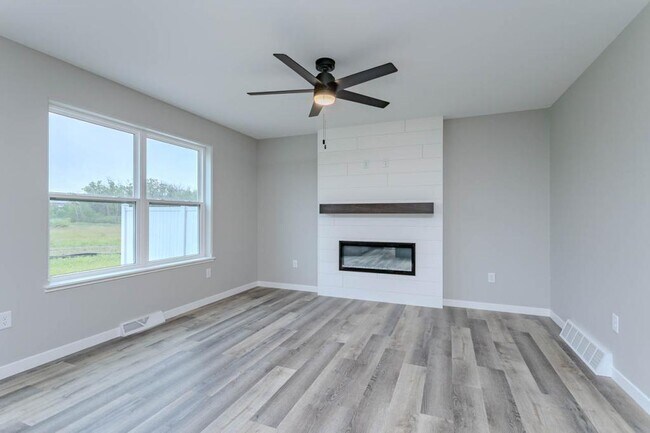 Building Photo - 3506 Green Pastures Ln