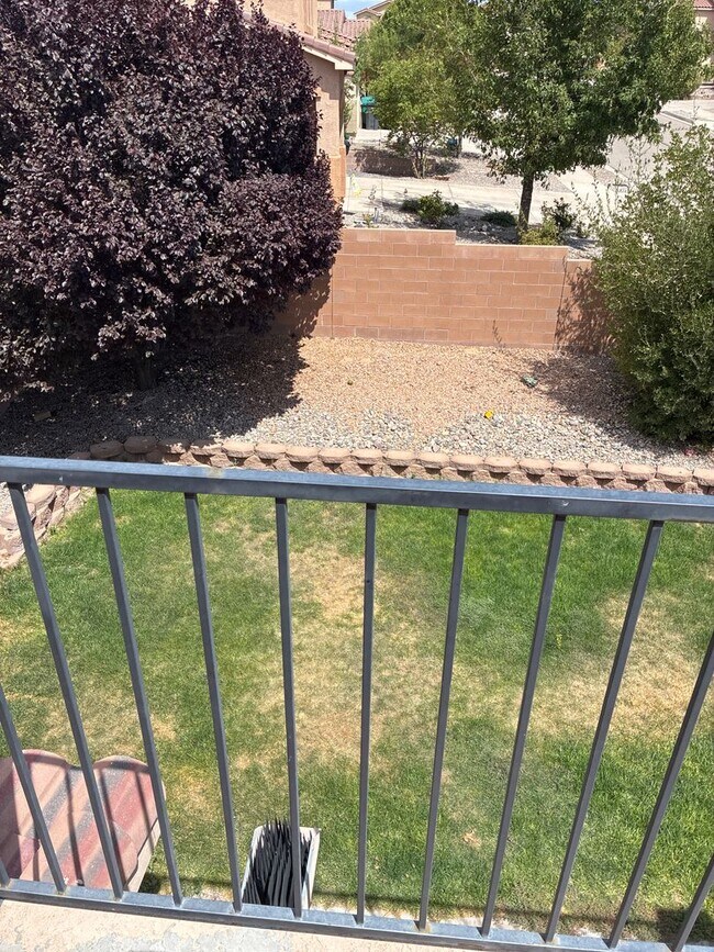 Building Photo - 2217 Violeta Cir SE