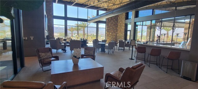 Building Photo - 82 Burgundy