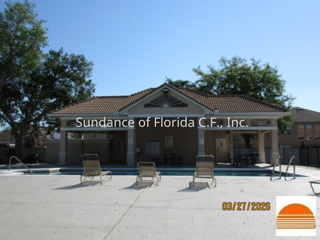 Building Photo - Available NOW