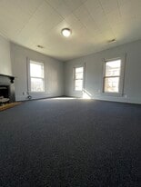 Building Photo - 404 Scammel St