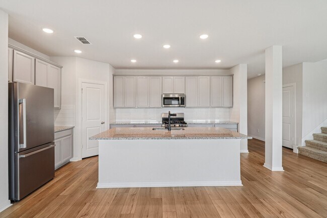 Building Photo - 18203 Lilac Woods Trl