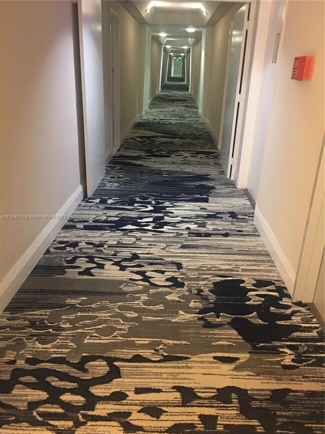 Building Photo - 5161 Collins Ave