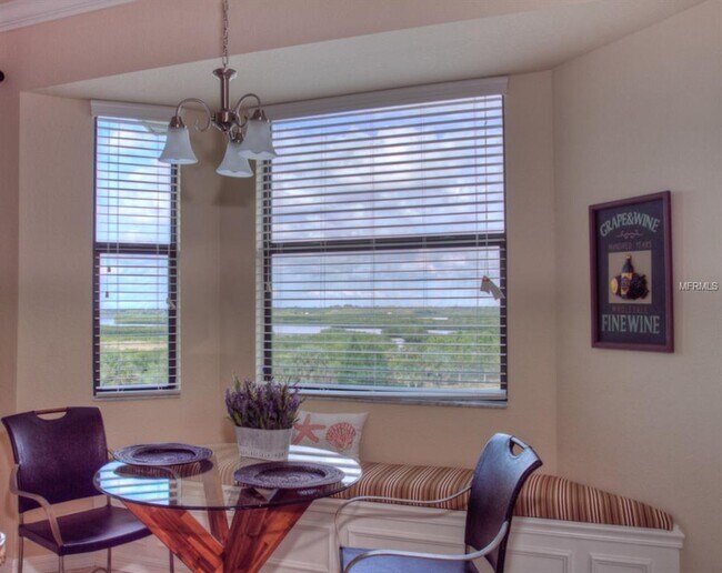 Building Photo - 7005 River Hammock Dr