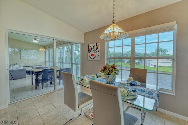 Building Photo - 14561 Glen Cove Dr