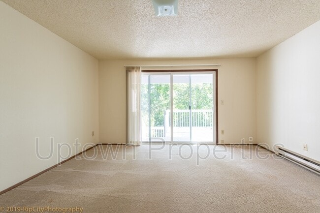 Building Photo - 254 Cervantes Cir