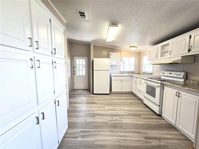 Building Photo - 4512 Rookery Dr