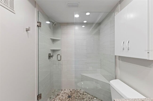 Building Photo - 3330 Gulf of Mexico Dr