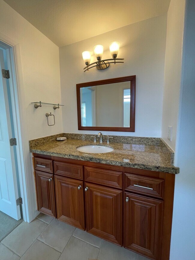 Building Photo - 322 Arcade Dr