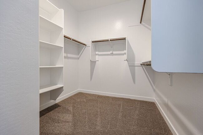 Building Photo - MOVE IN SPECIALS!! Recently Built Home in ...