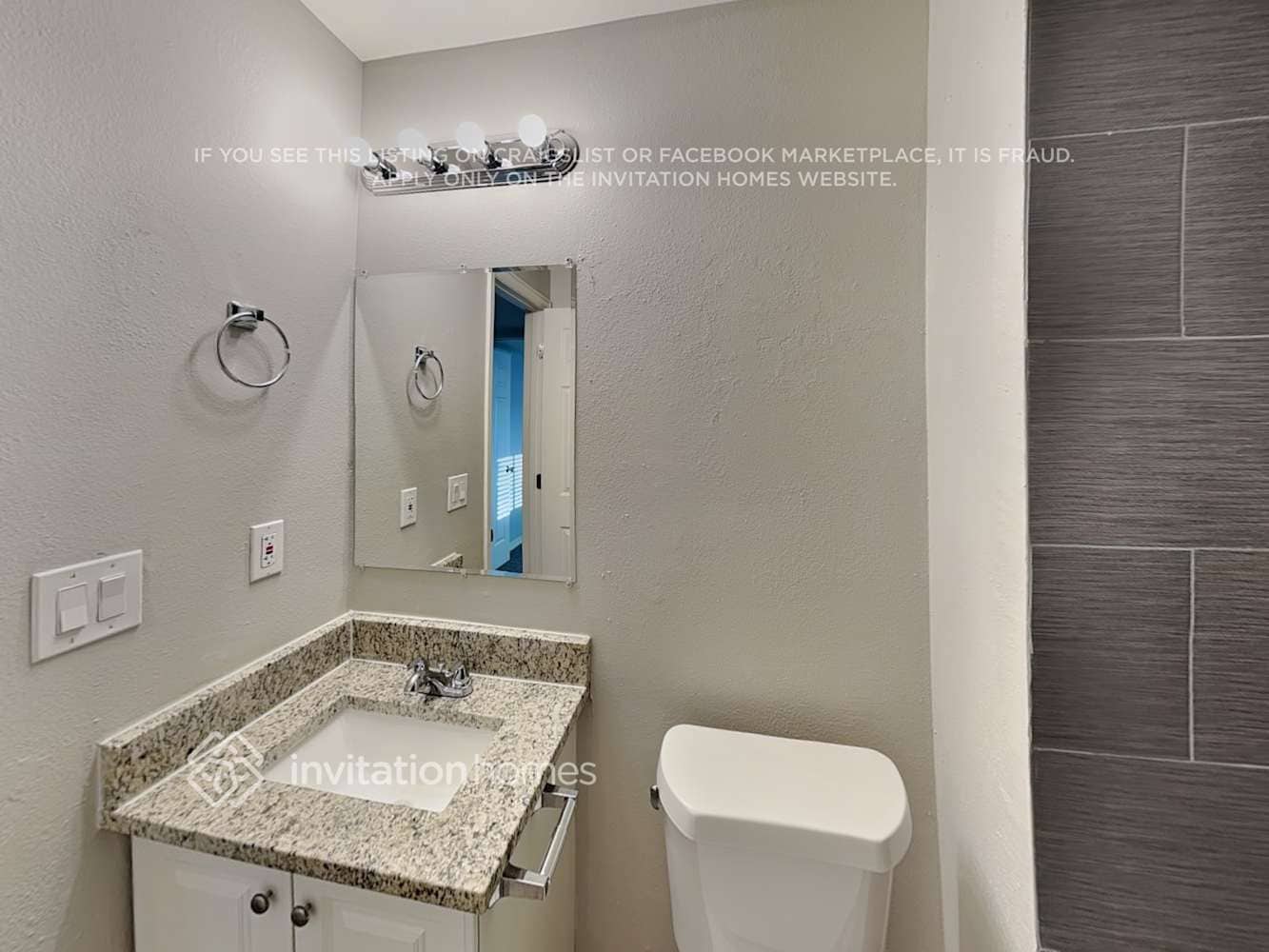 Building Photo - 10435 Jellison Way