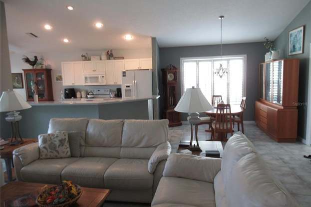 Building Photo - 26162 Stillwater Cir