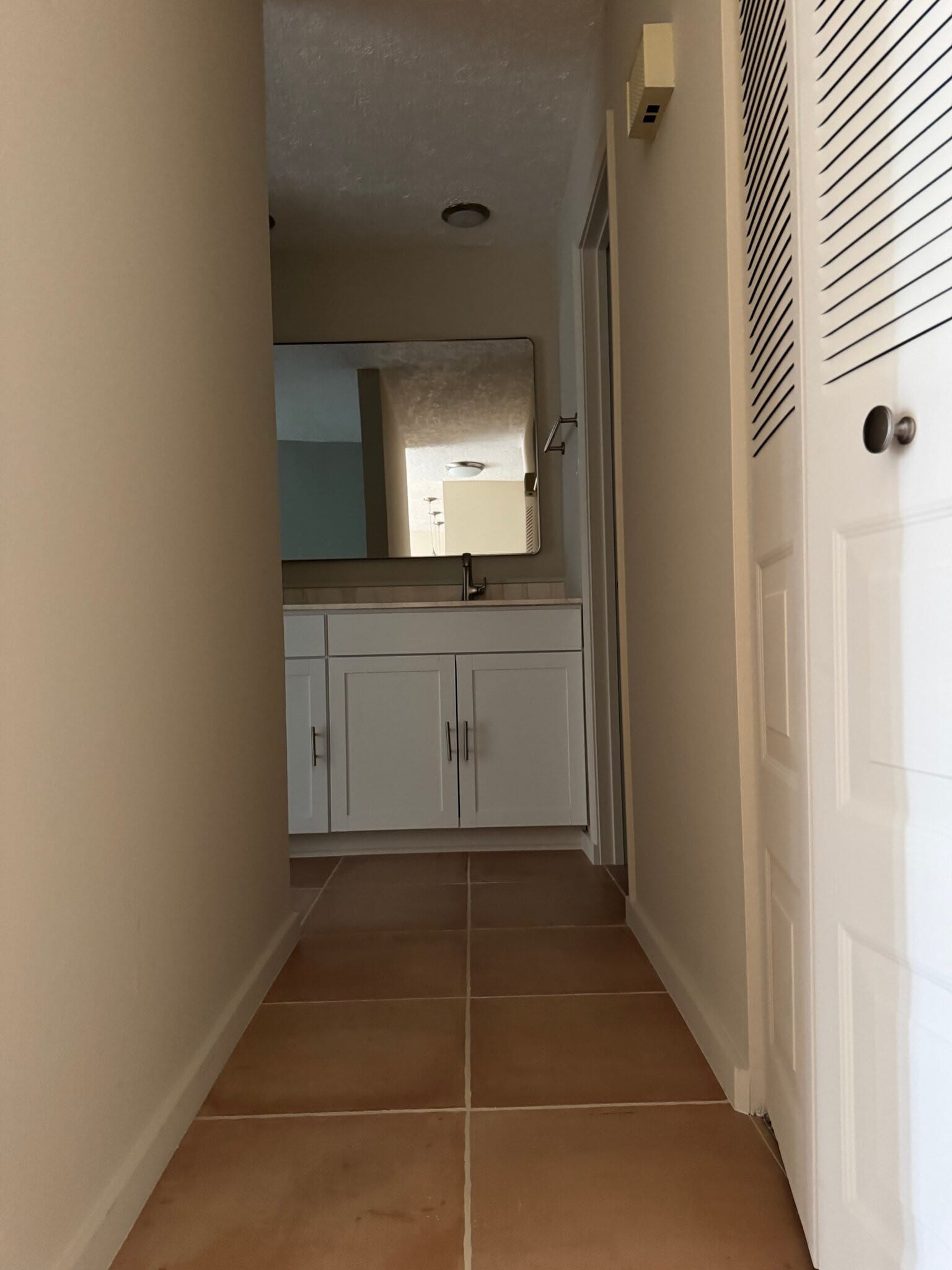 Building Photo - 155 G Calle Ojo Feliz