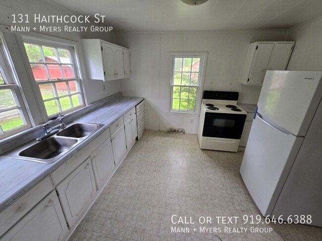 Building Photo - 131 Haithcock St