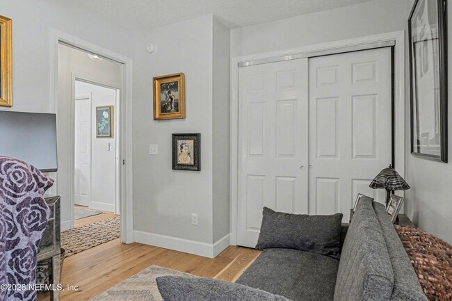 Building Photo - 87159 Chesapeake Ave