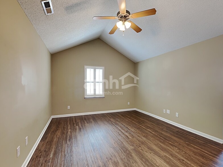 Building Photo - 582 Cotton Brook Dr