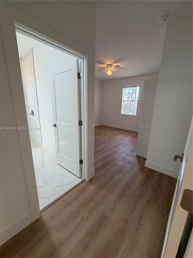 Building Photo - 4717 28th St SW