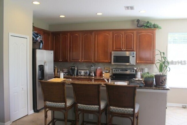 Building Photo - 21745 Garden Walk Loop