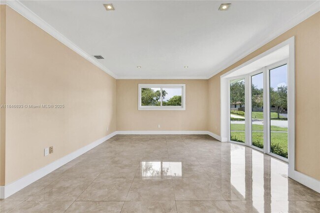 Building Photo - 7620 SW 164th St