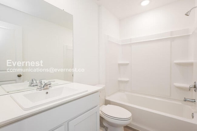 Building Photo - Promo: $500 off of 1st months rent. 3 Bed/2.5 Bath Home with Garage / Pet-Friendly / Brand New! /...