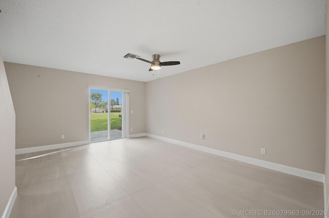 Building Photo - 1031 Goldenrod Rd