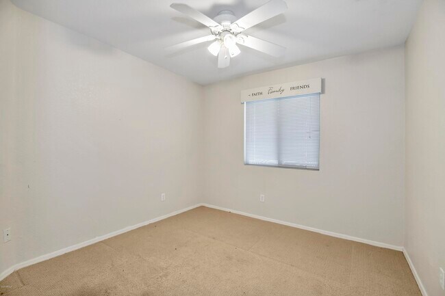 Building Photo - 8951 E Red Mountain Ln