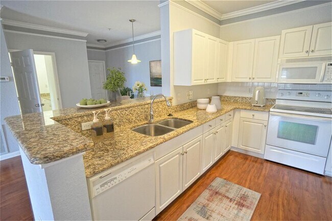 Building Photo - 4304 Bayside Village Dr