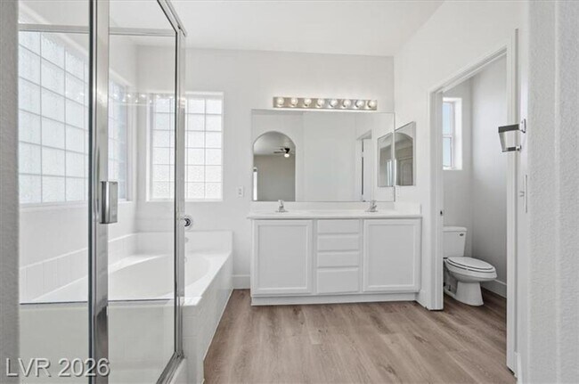 Building Photo - Inviting 3-Bedroom Home with Oversized Loft in Gated Southwest Community
