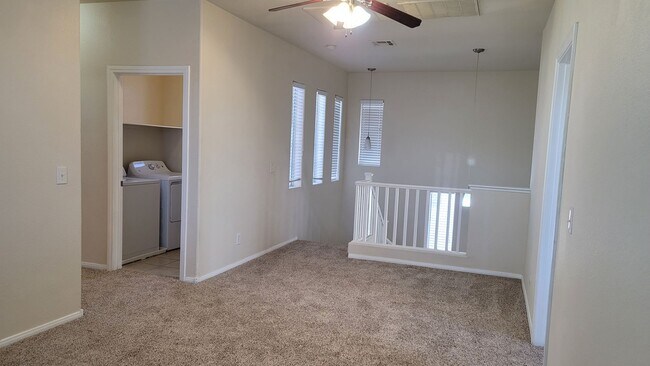 Building Photo - Spacious home in Southern Highlands
