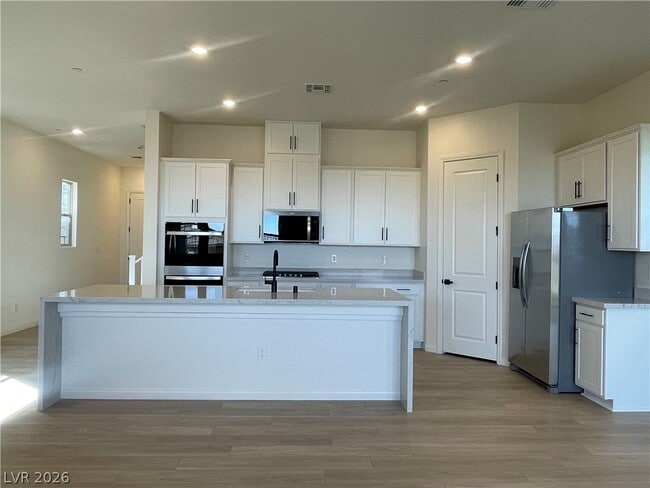 Building Photo - 592 Clover Bar Ln