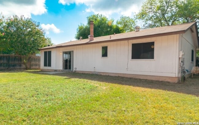 Building Photo - 5855 Cliffmont Dr