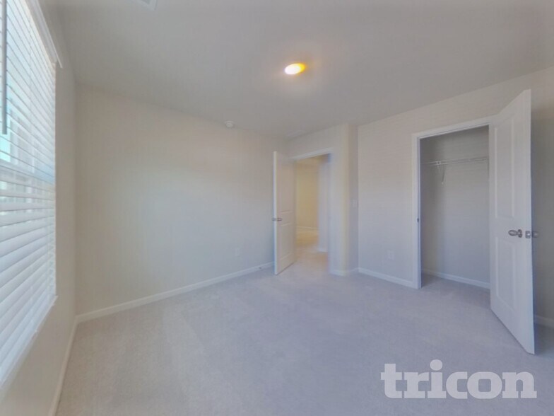 Building Photo - 3093 Whispering Willows Ct